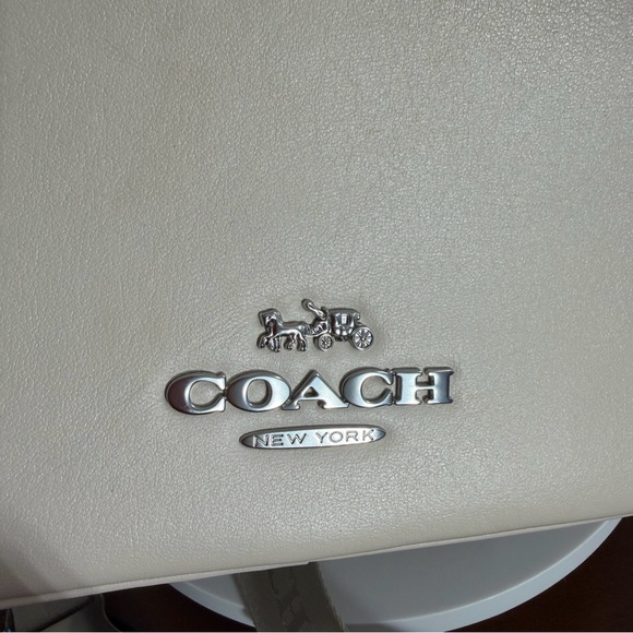 🤍🌸 COACH Ivory light cream Bag pace Brixton Baker Fanny Pack Belt Bag 🦘 kangaroo - Picture 3 of 13